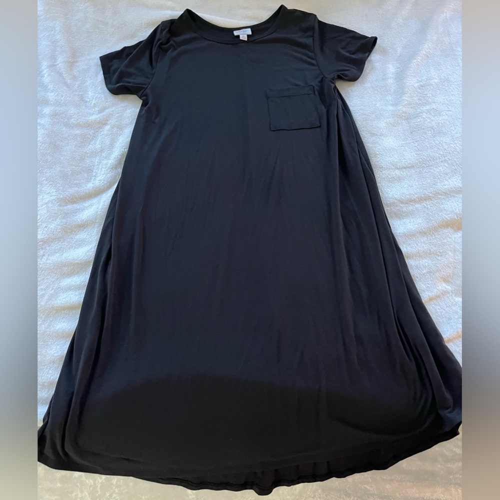 EUC LuLaRoe black Carly Size S